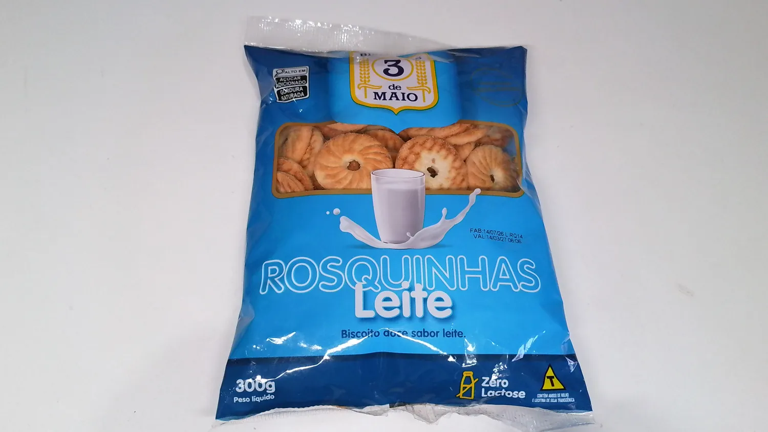 BISCOITO POPULAR 3 DE MAIO DOCE 400G